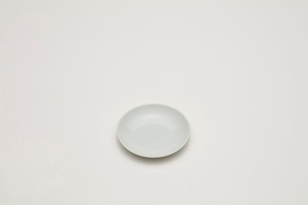 Plate 110 / White