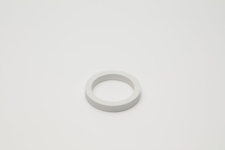 Ring / White