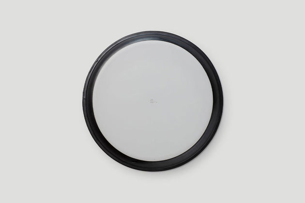 Plate 260 / Black