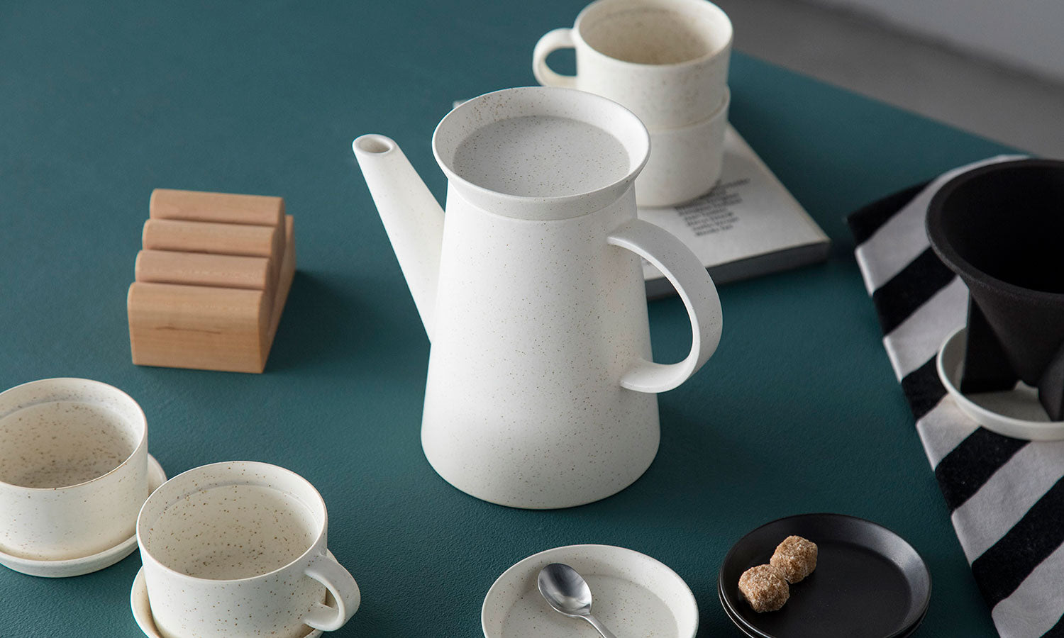 有田焼 arita 2016/ コーヒーポット ケトル　ドリッパー　BG Coffee Pot / White Sprinkle [SECOND] – 2016/