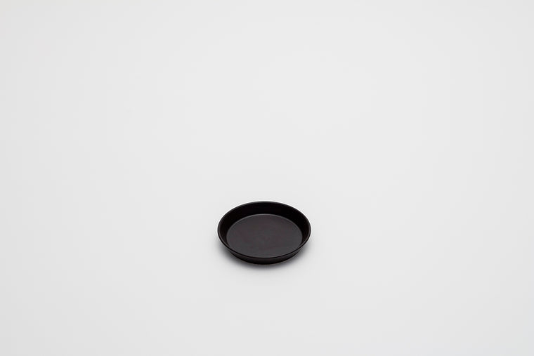 Saucer / Black Matt