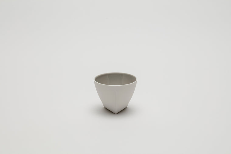 Tea Cup / Gray