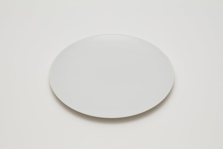 Plate 270 / White