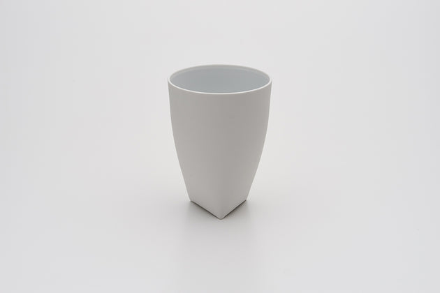 Flower Vase / White