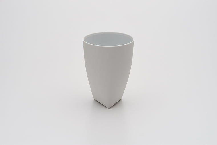 Flower Vase / White