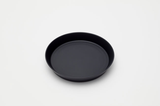 Plate 210 / Black Matt