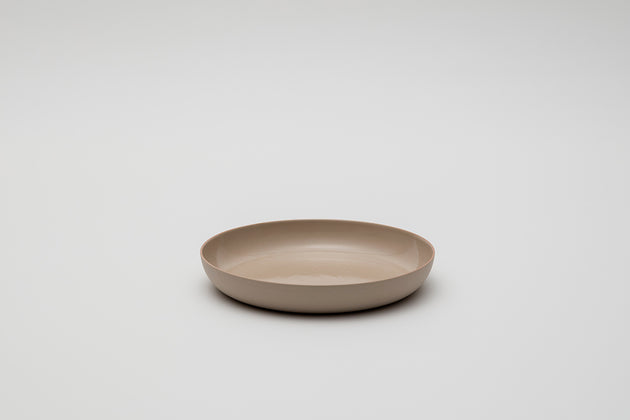 Deep Plate 220 / Gray Clay