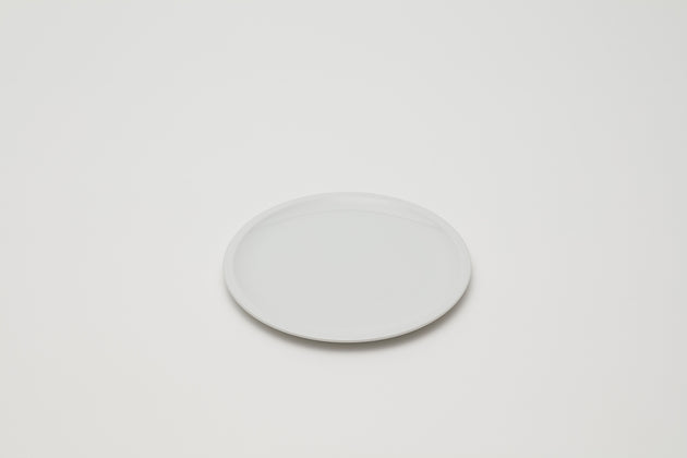 Plate / White