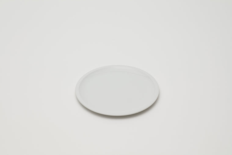 Plate / White