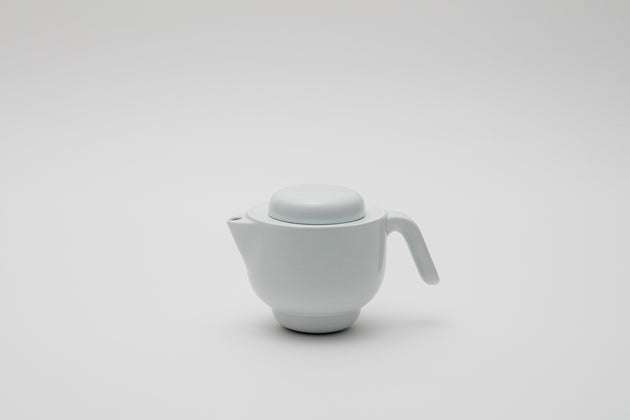 Tea Pot / White
