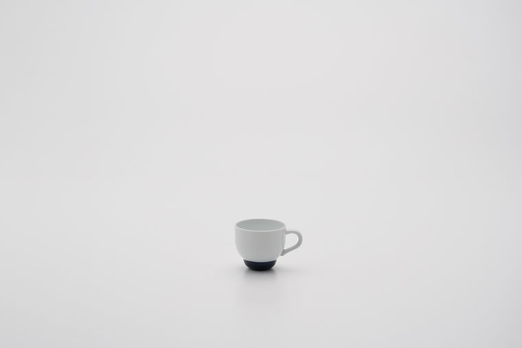 Espresso Cup with Handle / White/Dark Blue