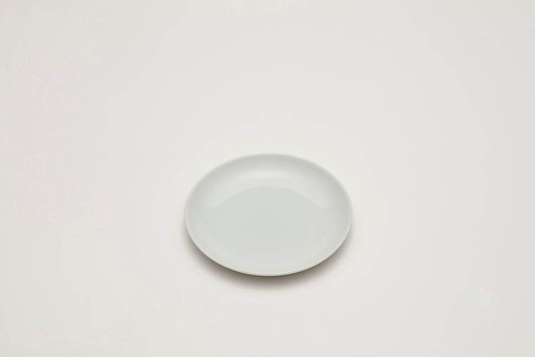 Plate 140 / White