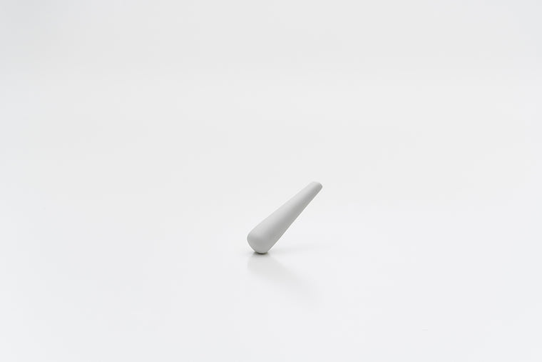Pestle / White
