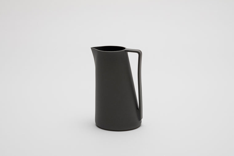 Pitcher L / Gray