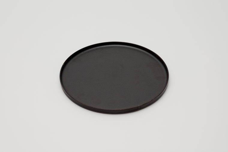 Plate 260 / Black