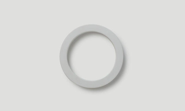 Ring / White