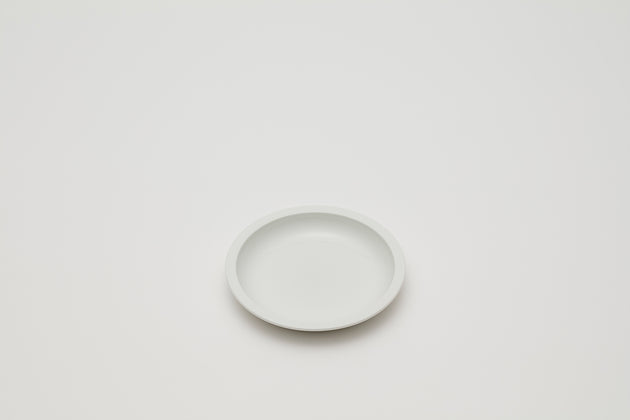 Plate 140 / White