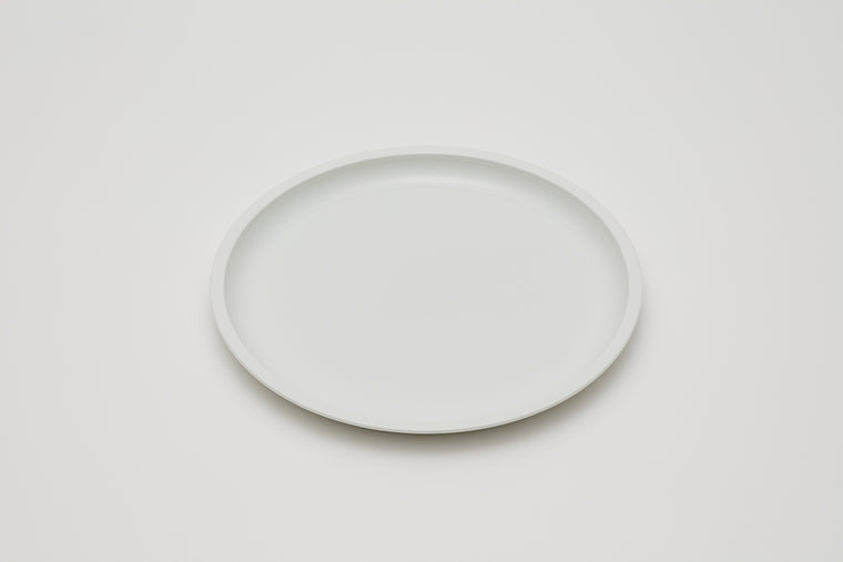 Plate 260 / White
