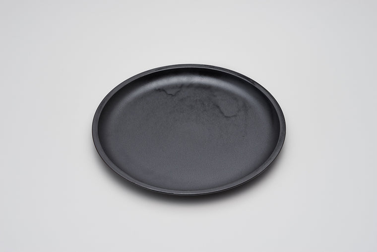 Plate 260 / Black
